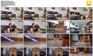 ���Էѽ�ת����rise of giantess��I AM YOUR GOD